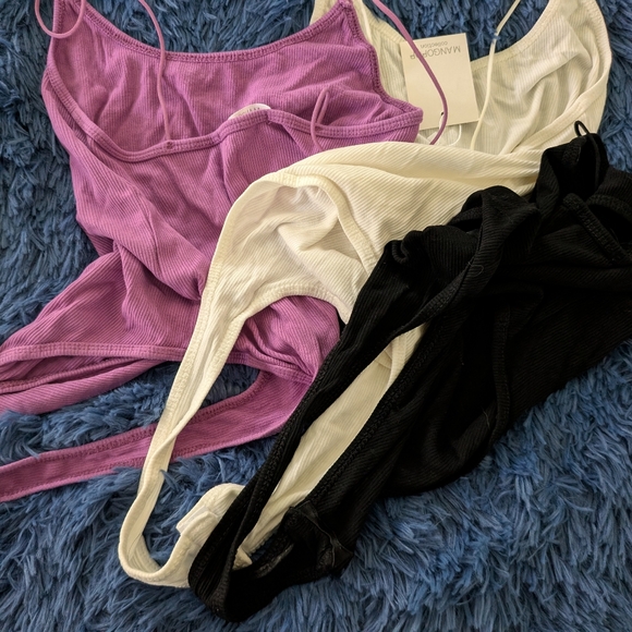 3 Body Suits - Picture 4 of 5